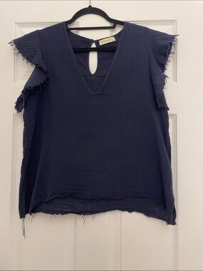 Navy gauze Frayed Sleeve V-Neck Top by stark x.